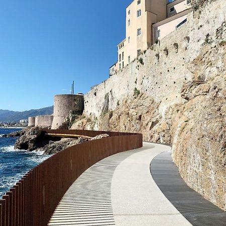 Appartement CASA A CERTOSA au cœur de la Citadelle à Bastia  Extérieur photo