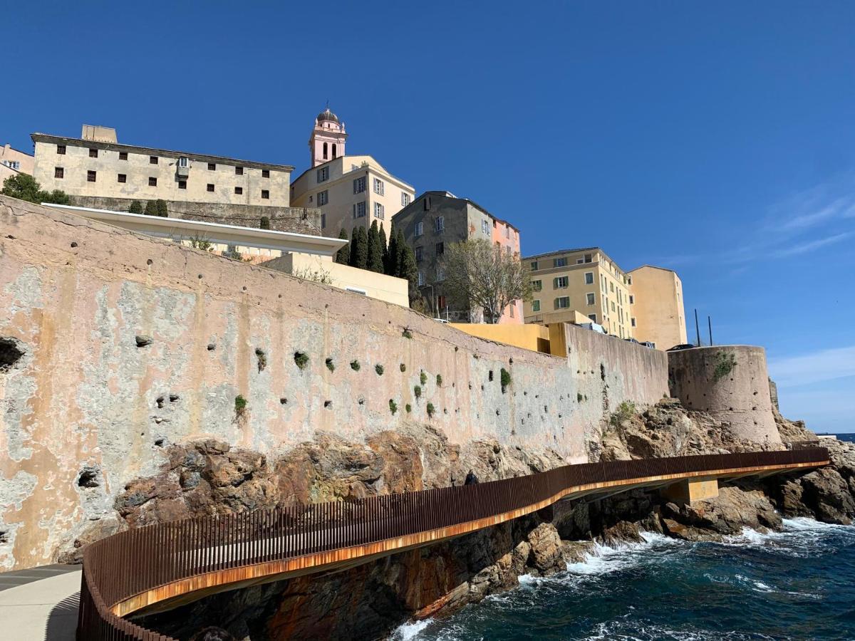 Appartement CASA A CERTOSA au cœur de la Citadelle à Bastia  Extérieur photo